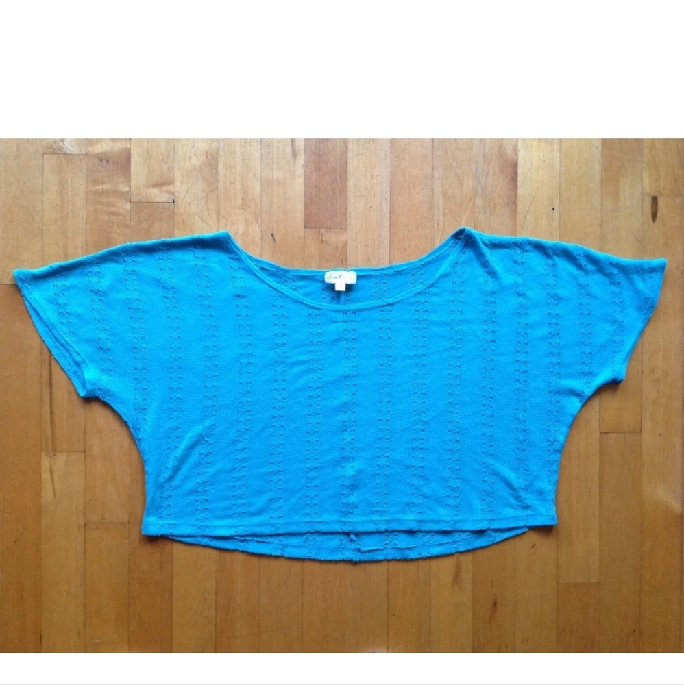 Fiona & Purple Women's Knit Turquoise Cropped Top Size Medium